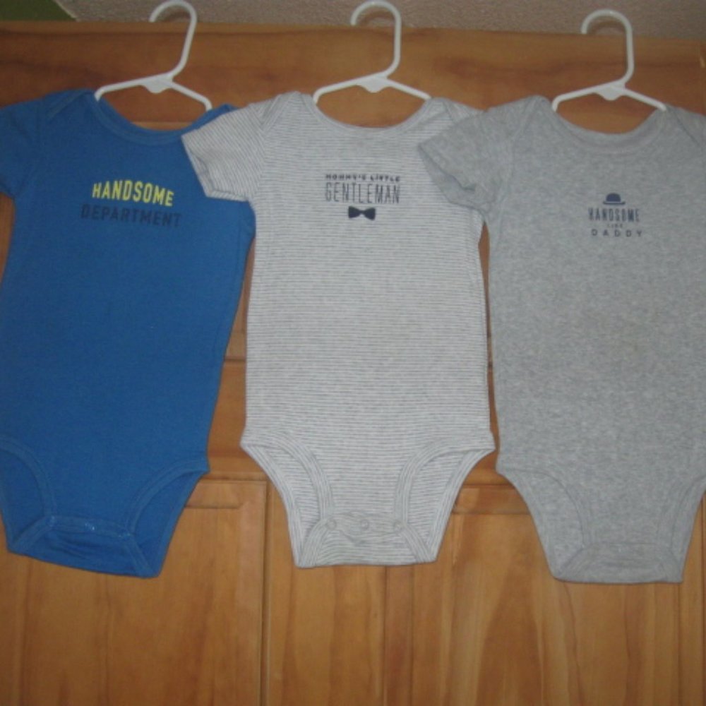 5/$30 Boys Carter's Bodysuit Bundle